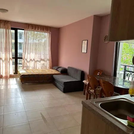 U-dacha * Sluneční pobřeží